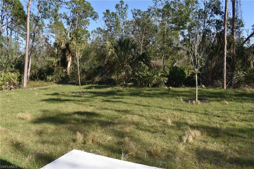 2736 Ananas RD, NORTH PORT FL 34288-10