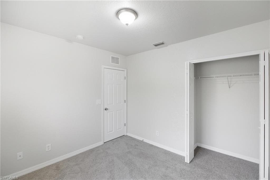 9656 Roundstone CIR, FORT MYERS FL 33967-22