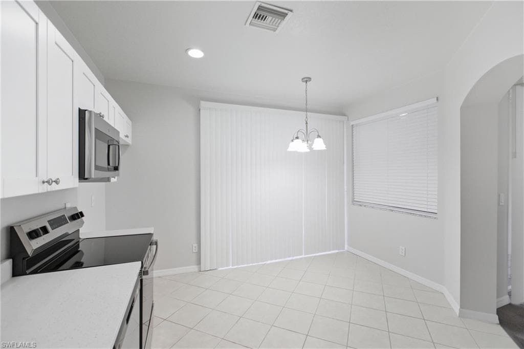 9656 Roundstone CIR, FORT MYERS FL 33967-15