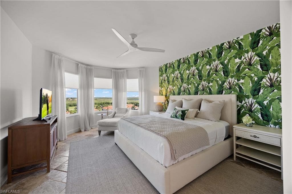 1060 Borghese LN # 701, NAPLES FL 34114-22