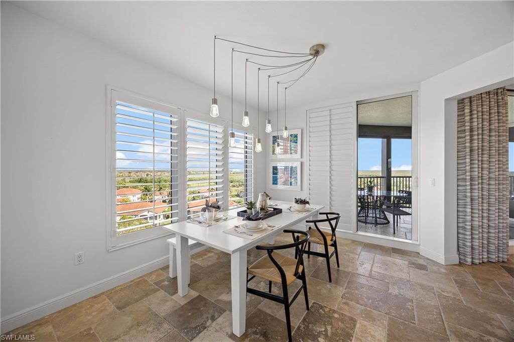 1060 Borghese LN # 701, NAPLES FL 34114-19