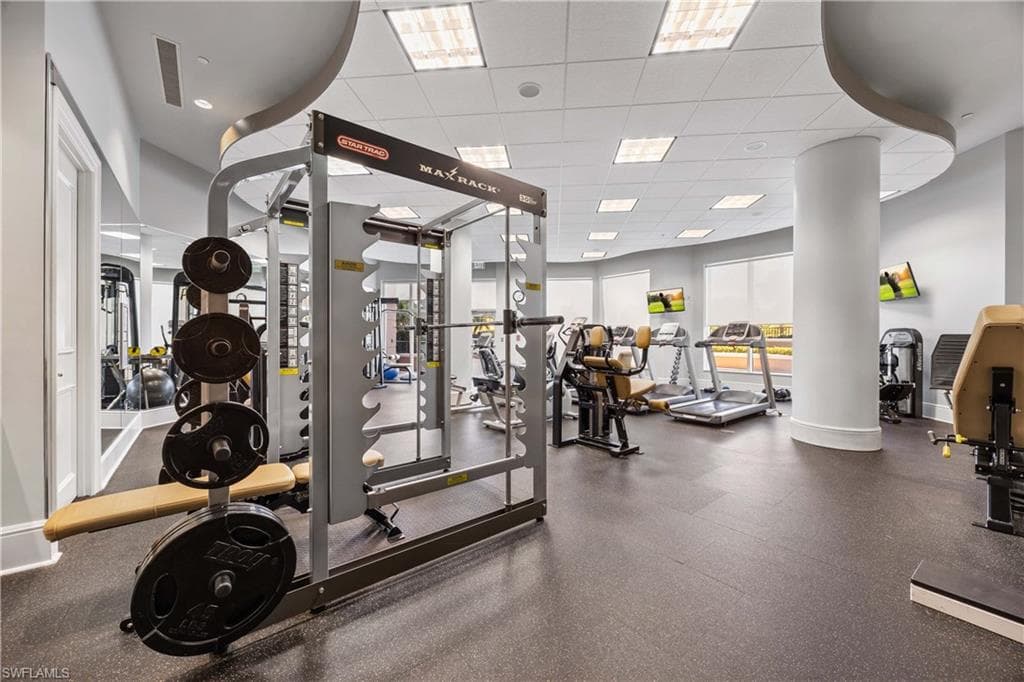 1060 Borghese LN # 701, NAPLES FL 34114-40