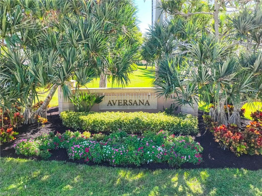 1060 Borghese LN # 701, NAPLES FL 34114-49