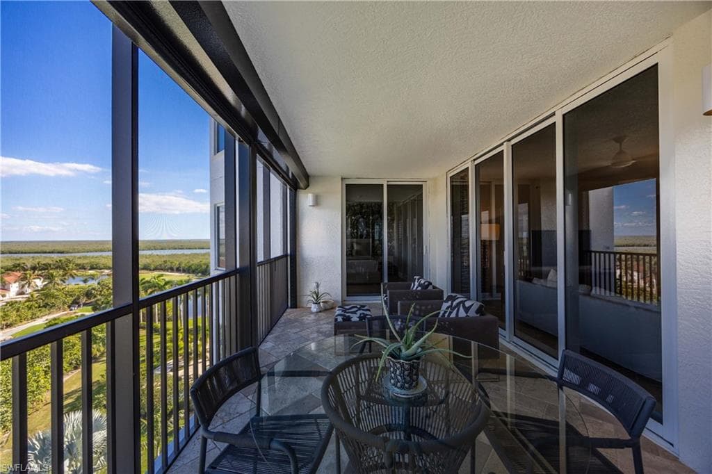 1060 Borghese LN # 701, NAPLES FL 34114-39