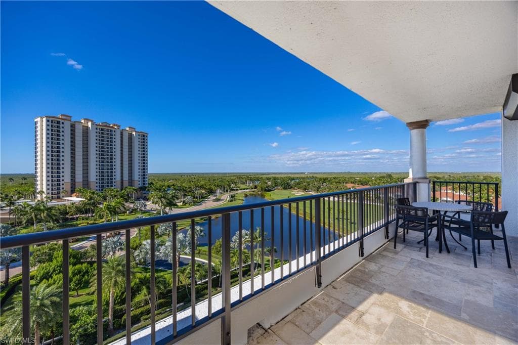 1060 Borghese LN # 701, NAPLES FL 34114-34