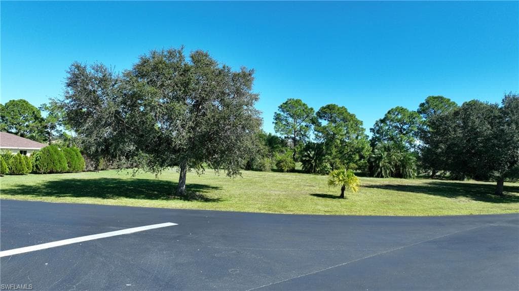 20083/085 Petrucka CIR N, LEHIGH ACRES FL 33936-5