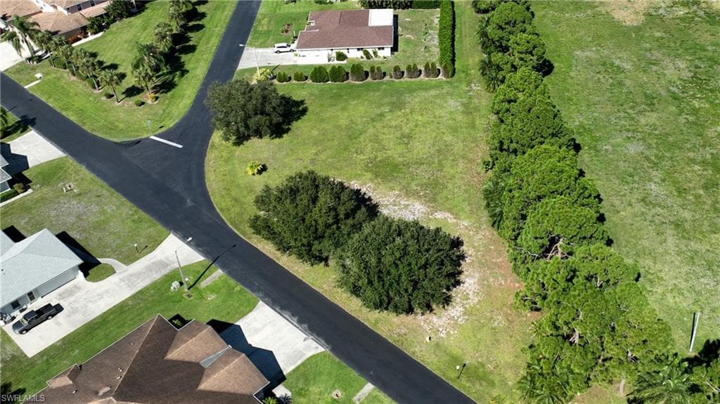 20083/085 Petrucka CIR N, LEHIGH ACRES FL 33936-6