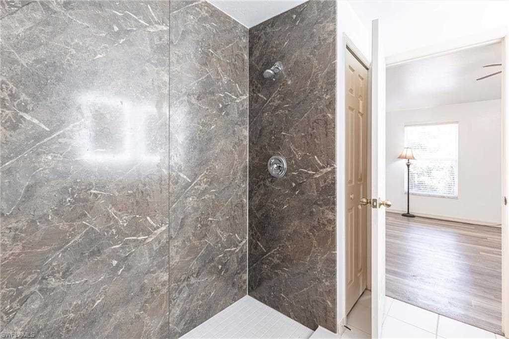 497 Bethany Village CIR, LEHIGH ACRES FL 33936-9