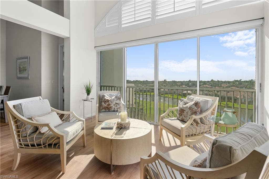 1540 Clermont DR # F403, NAPLES FL 34109-4