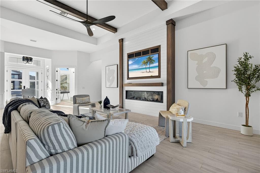 15428 Turin DR, NAPLES FL 34114-17