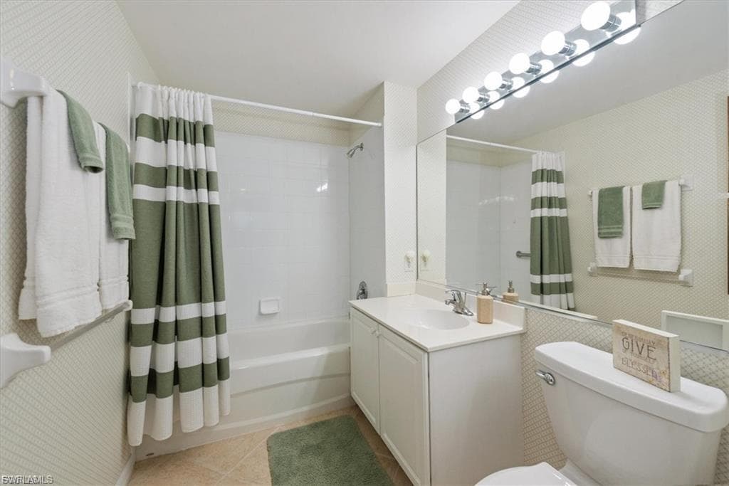 11033 Mill Creek WAY 202-13