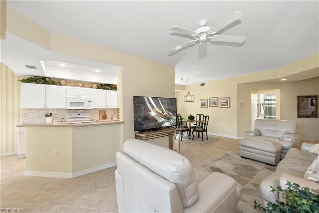 11033 Mill Creek WAY 202-5