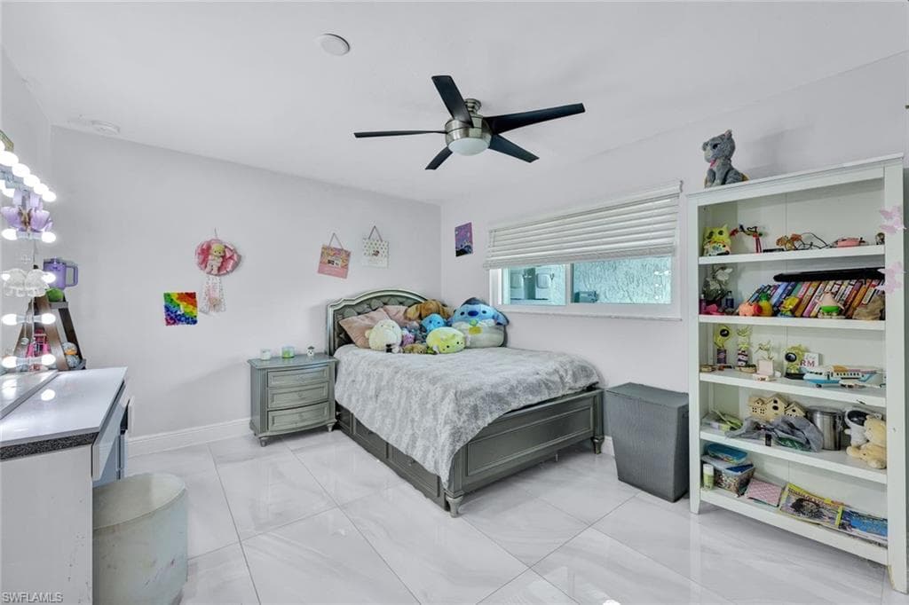 6448 Griffin BLVD, FORT MYERS FL 33908-28