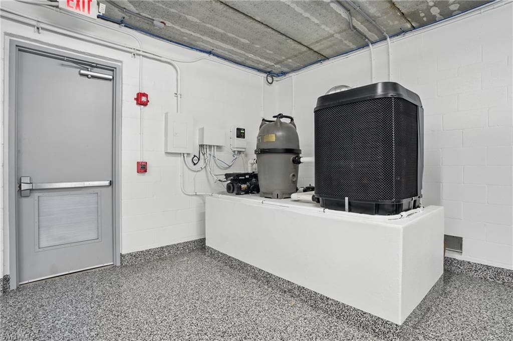 855 Lagoon ST # 3, FORT MYERS BEACH FL 33931-32