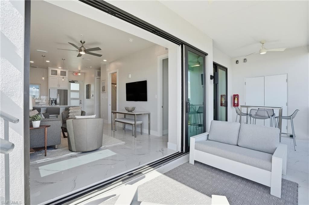 855 Lagoon ST # 3, FORT MYERS BEACH FL 33931-28