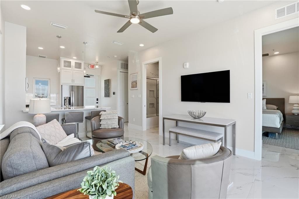 855 Lagoon ST # 4, FORT MYERS BEACH FL 33931-22