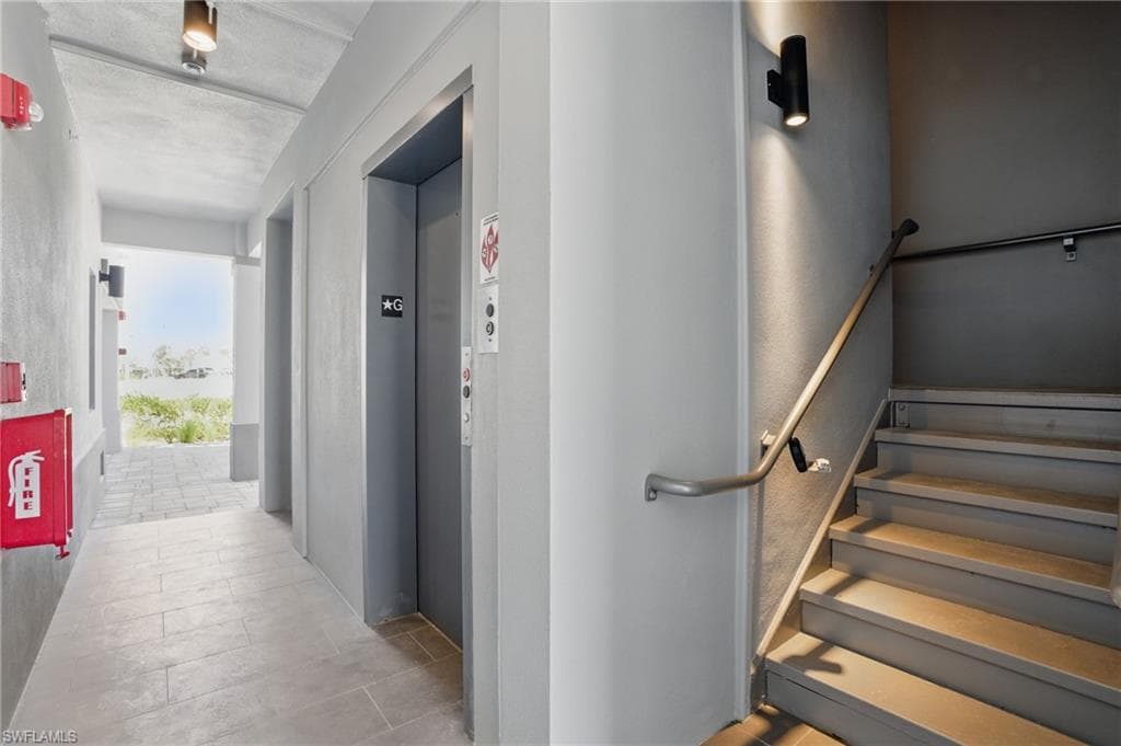 855 Lagoon ST # 4, FORT MYERS BEACH FL 33931-23