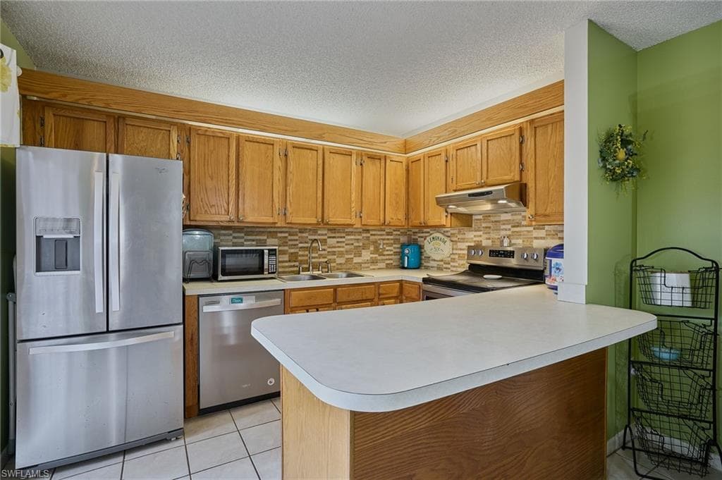 5247 Cedarbend DR # 2, FORT MYERS FL 33919-9