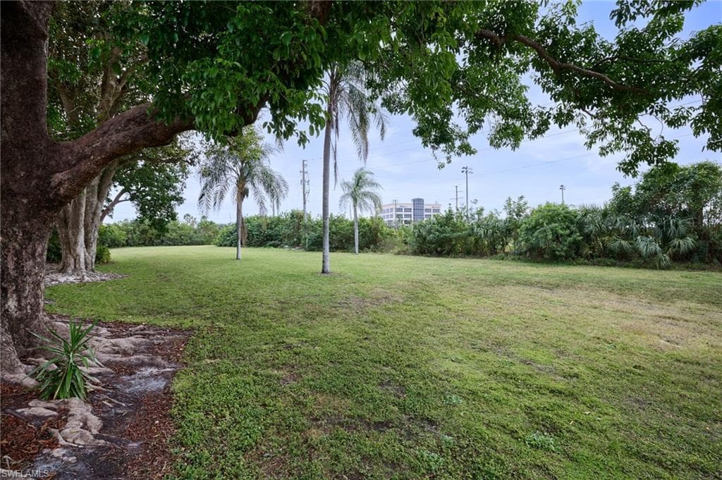 5247 Cedarbend DR # 2, FORT MYERS FL 33919-20