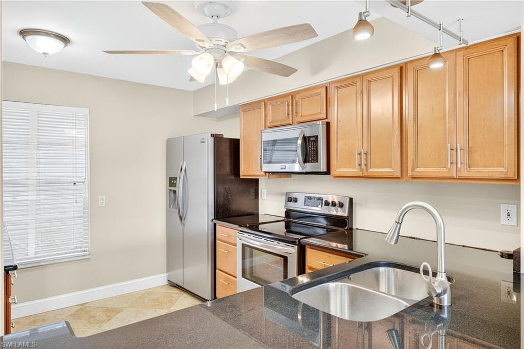 25496 Cockleshell DR # 301, BONITA SPRINGS FL 34135-5