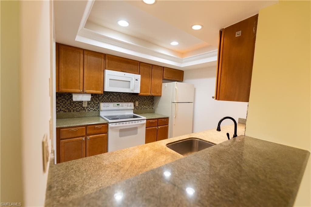 3655 Boca Ciega DR # 306, NAPLES FL 34112-1