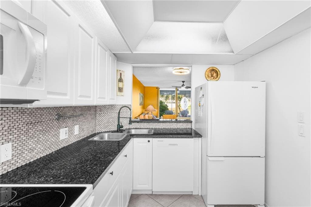 5959 Winkler RD # 114, FORT MYERS FL 33919-6