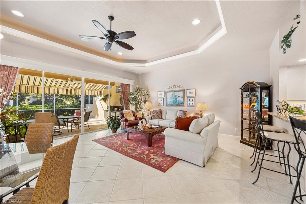 14607 Glen Eden DR, NAPLES FL 34110-8