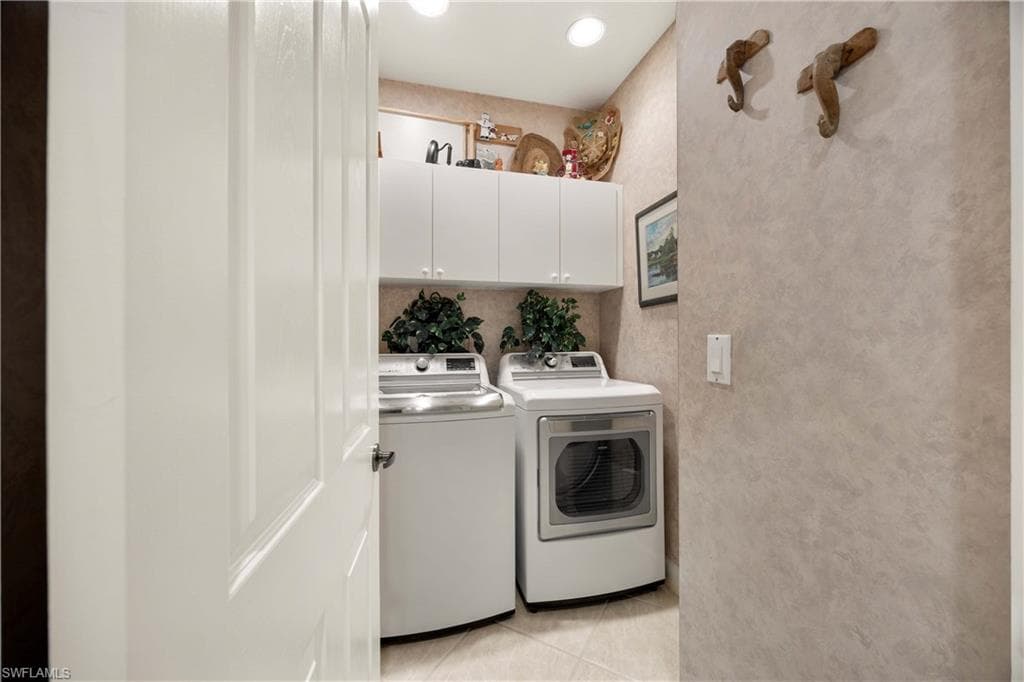 14607 Glen Eden DR, NAPLES FL 34110-30