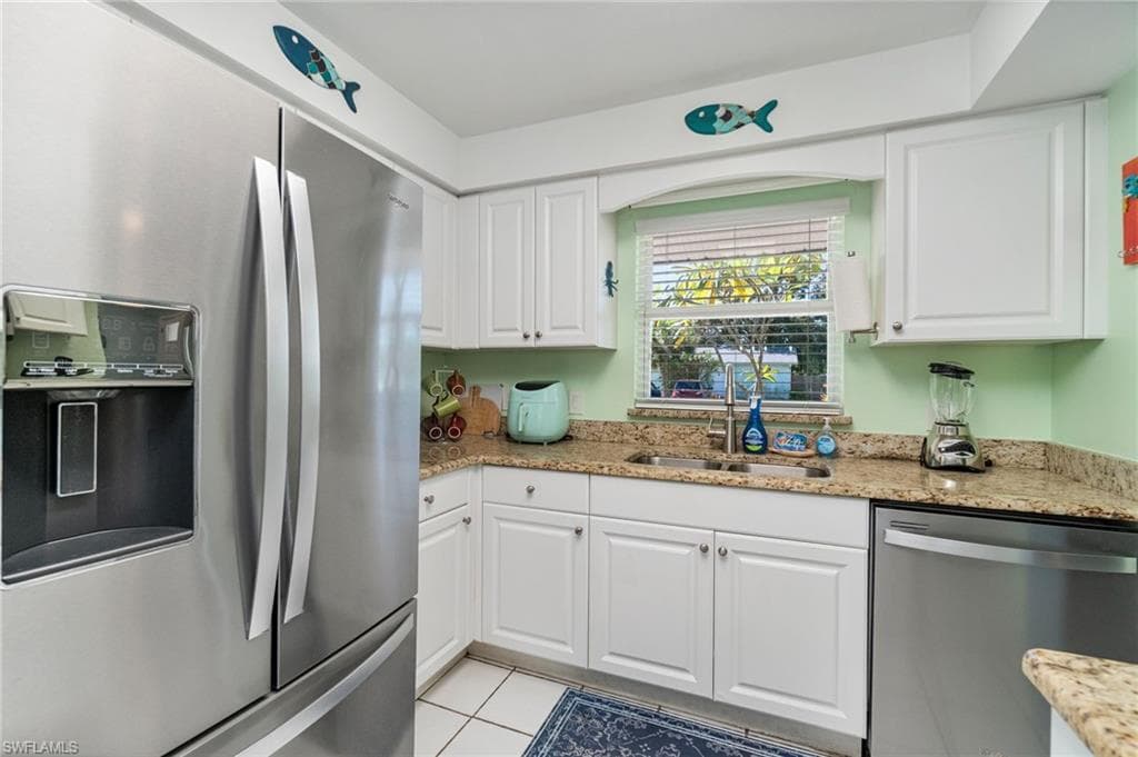 11 2nd ST, BONITA SPRINGS FL 34134-15