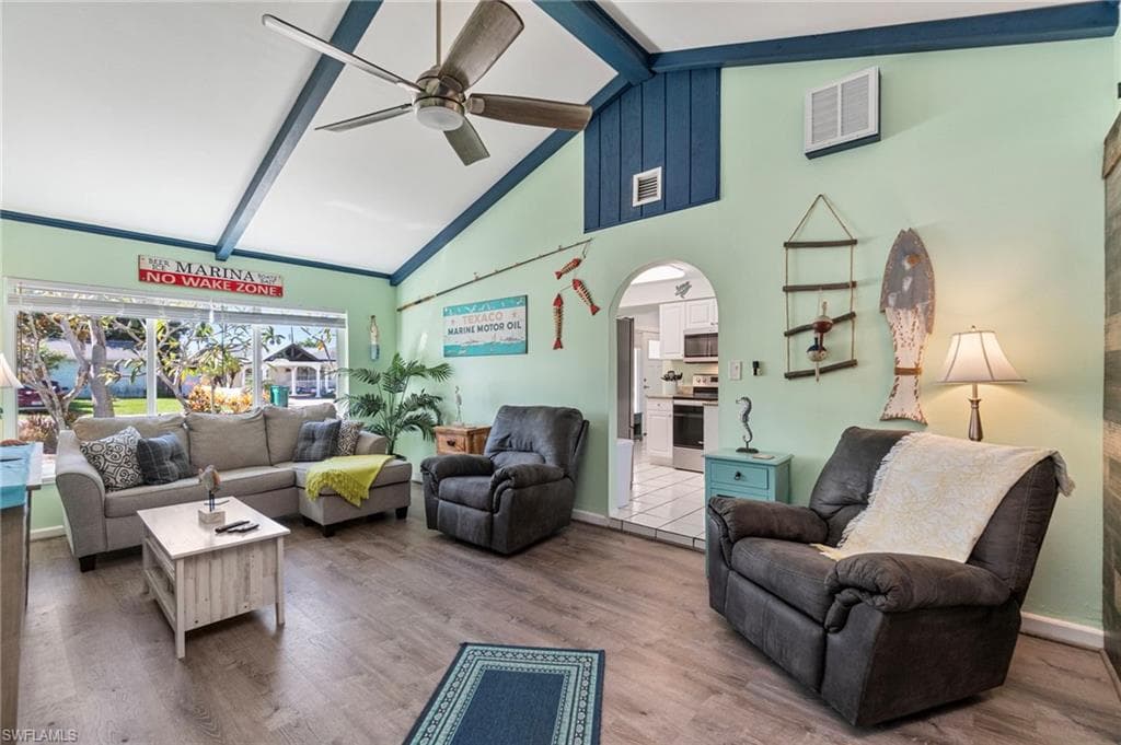 11 2nd ST, BONITA SPRINGS FL 34134-9