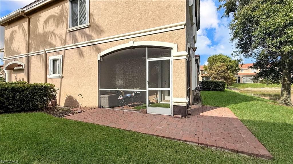 9762 Roundstone CIR, FORT MYERS FL 33967-32