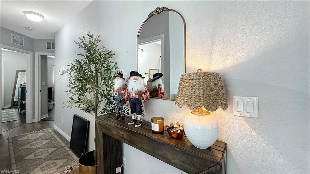 9762 Roundstone CIR, FORT MYERS FL 33967-20