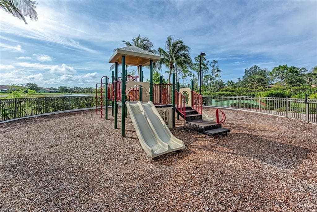 15313 Cortona WAY, NAPLES FL 34120-25