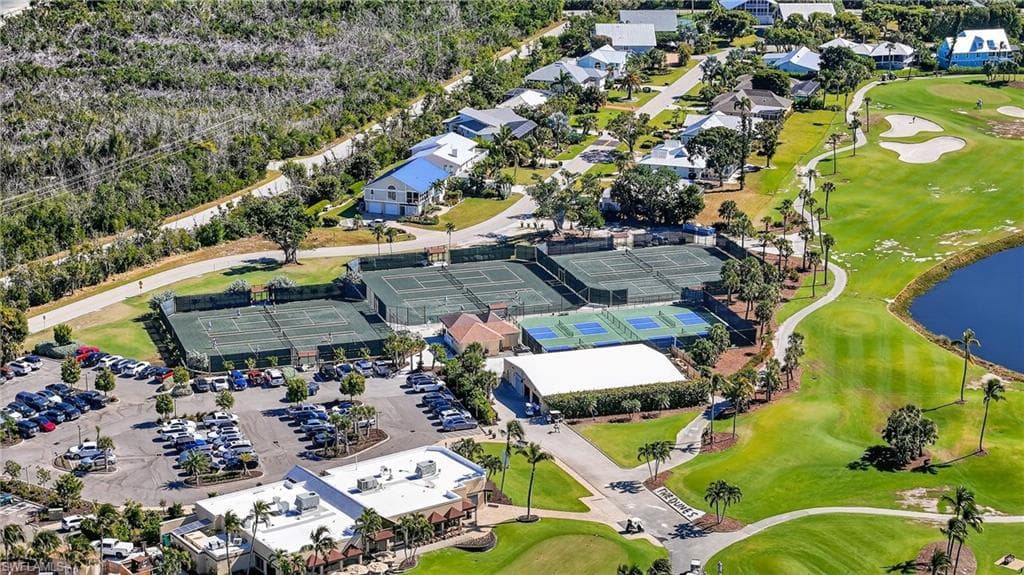 1433 Sanderling CIR, SANIBEL FL 33957-46