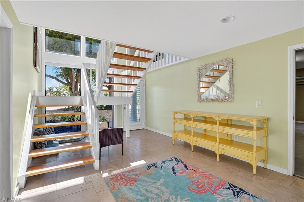 1433 Sanderling CIR, SANIBEL FL 33957-23