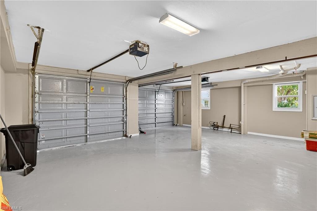 1433 Sanderling CIR, SANIBEL FL 33957-40