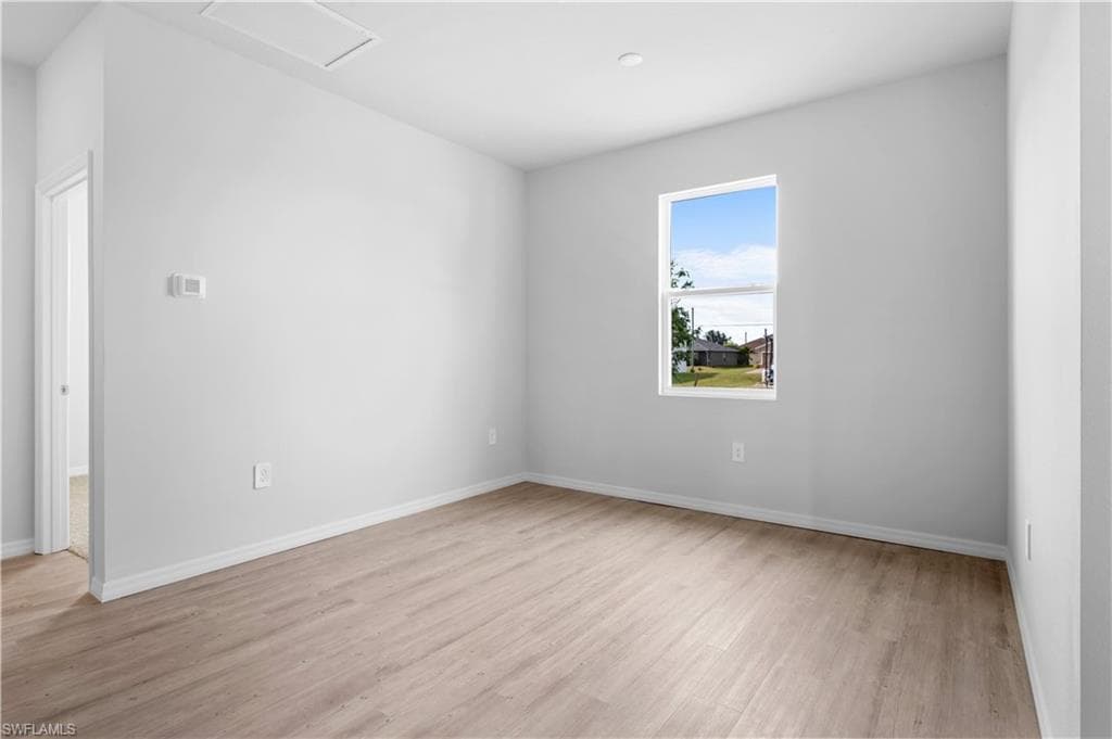 1150 NW 27th PL, CAPE CORAL FL 33993-8