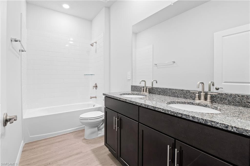 4010 NE 19th PL, CAPE CORAL FL 33909-16