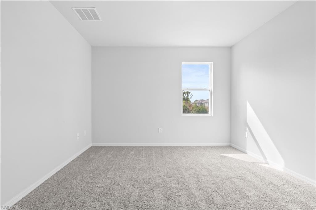 4010 NE 19th PL, CAPE CORAL FL 33909-9