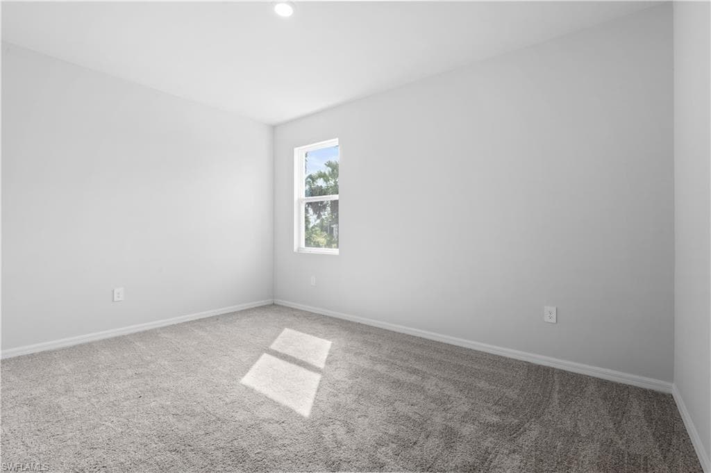 4010 NE 19th PL, CAPE CORAL FL 33909-14