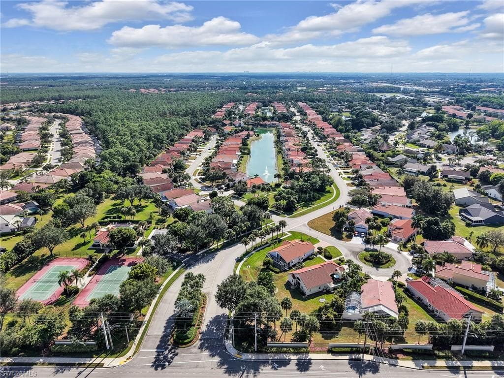 164 Sabal Lake DR, NAPLES FL 34104-22