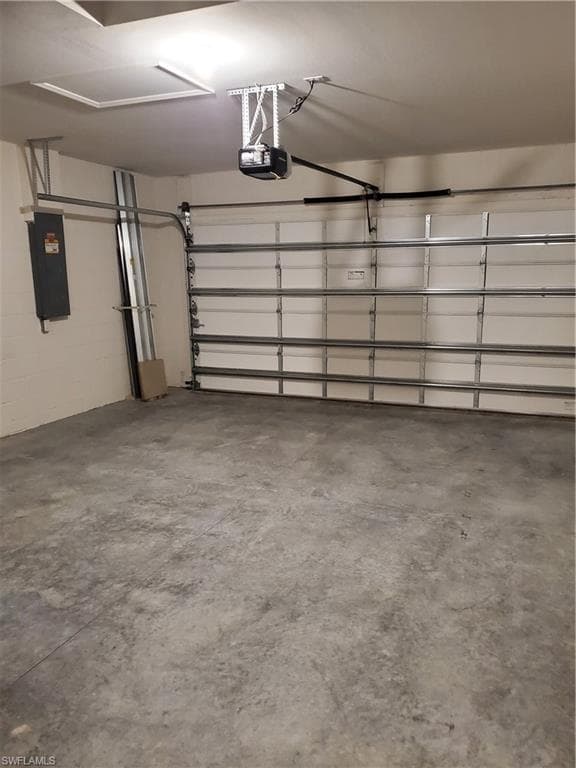 10709 Crossback LN, LEHIGH ACRES FL 33936-9