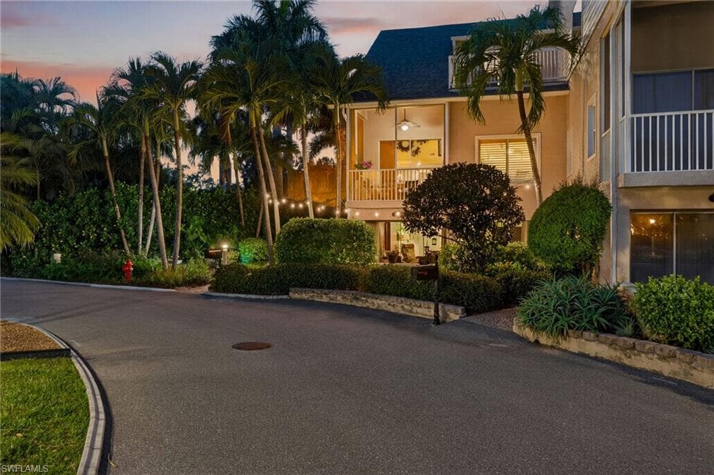 821 James ST, FORT MYERS FL 33916-36