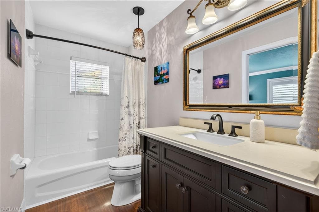 821 James ST, FORT MYERS FL 33916-28