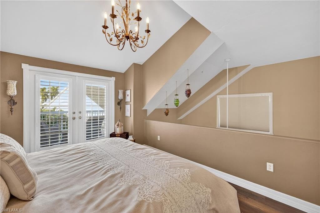 821 James ST, FORT MYERS FL 33916-20