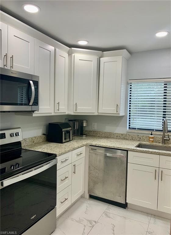 9640 Windsor Gardens LN # 201, FORT MYERS FL 33919-4