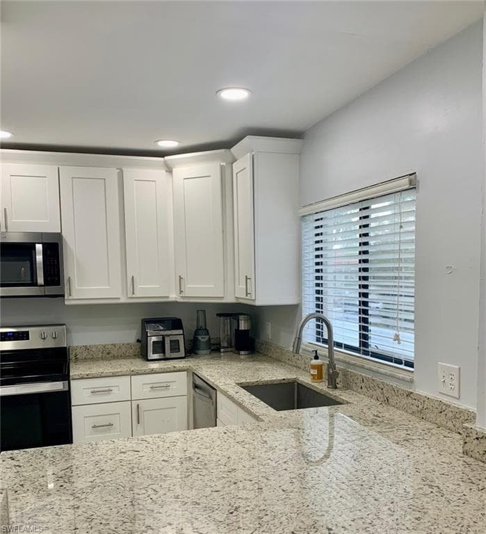 9640 Windsor Gardens LN # 201, FORT MYERS FL 33919-7