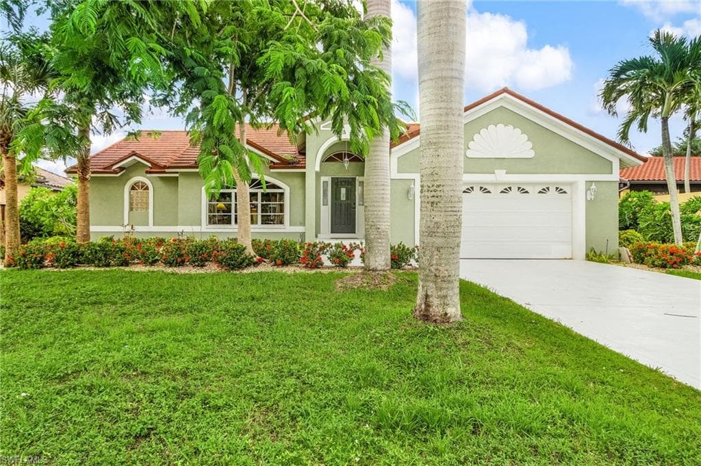 8549 S Lake CIR-1