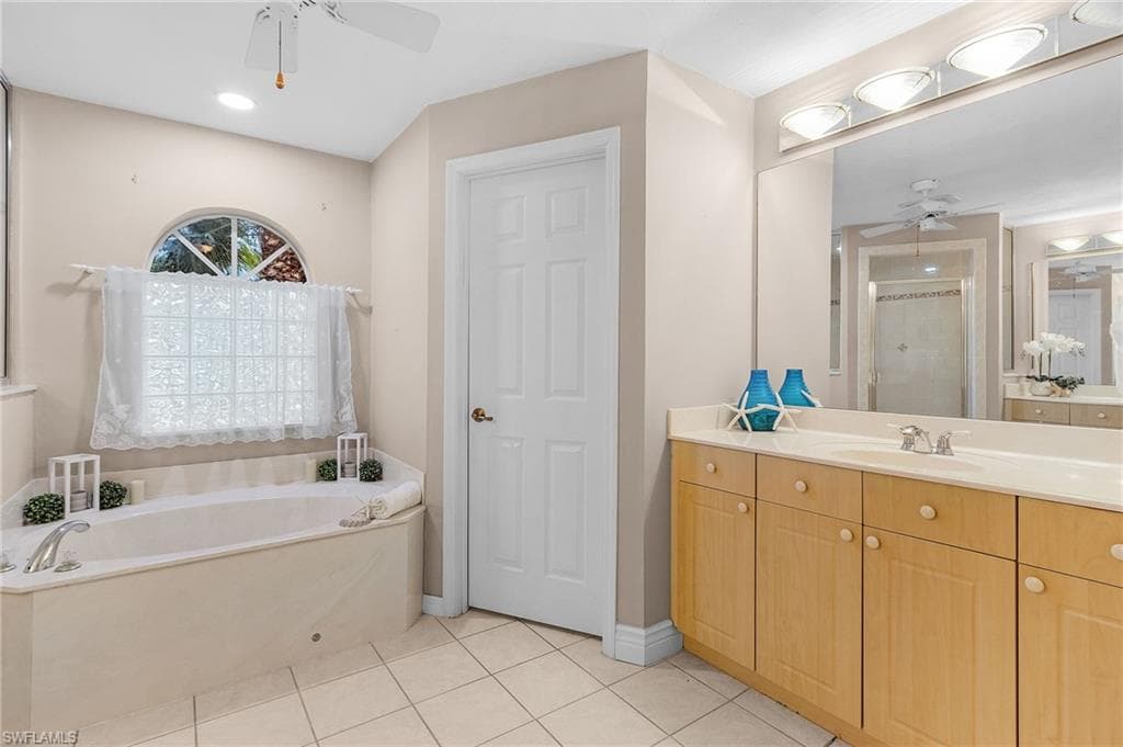 8549 S Lake CIR-27