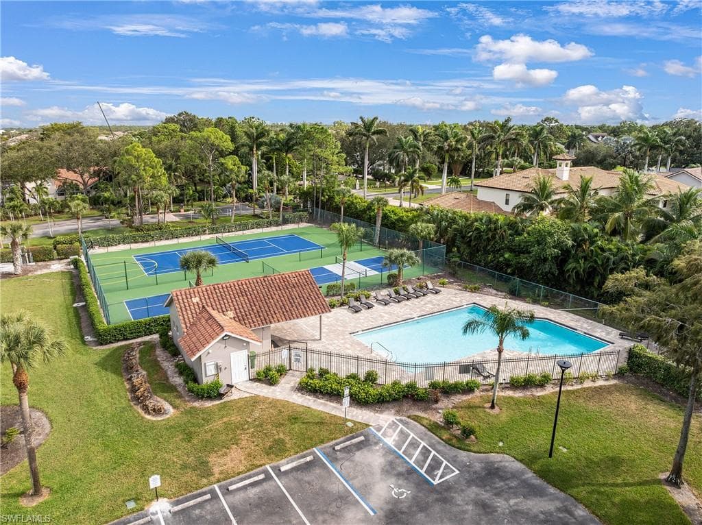 4112 Covey RUN # 2A, NAPLES FL 34109-30